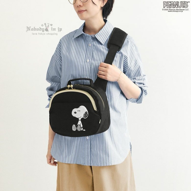 AYANOKOJI x PEANUTS 75周年史努比大頭斜肩包